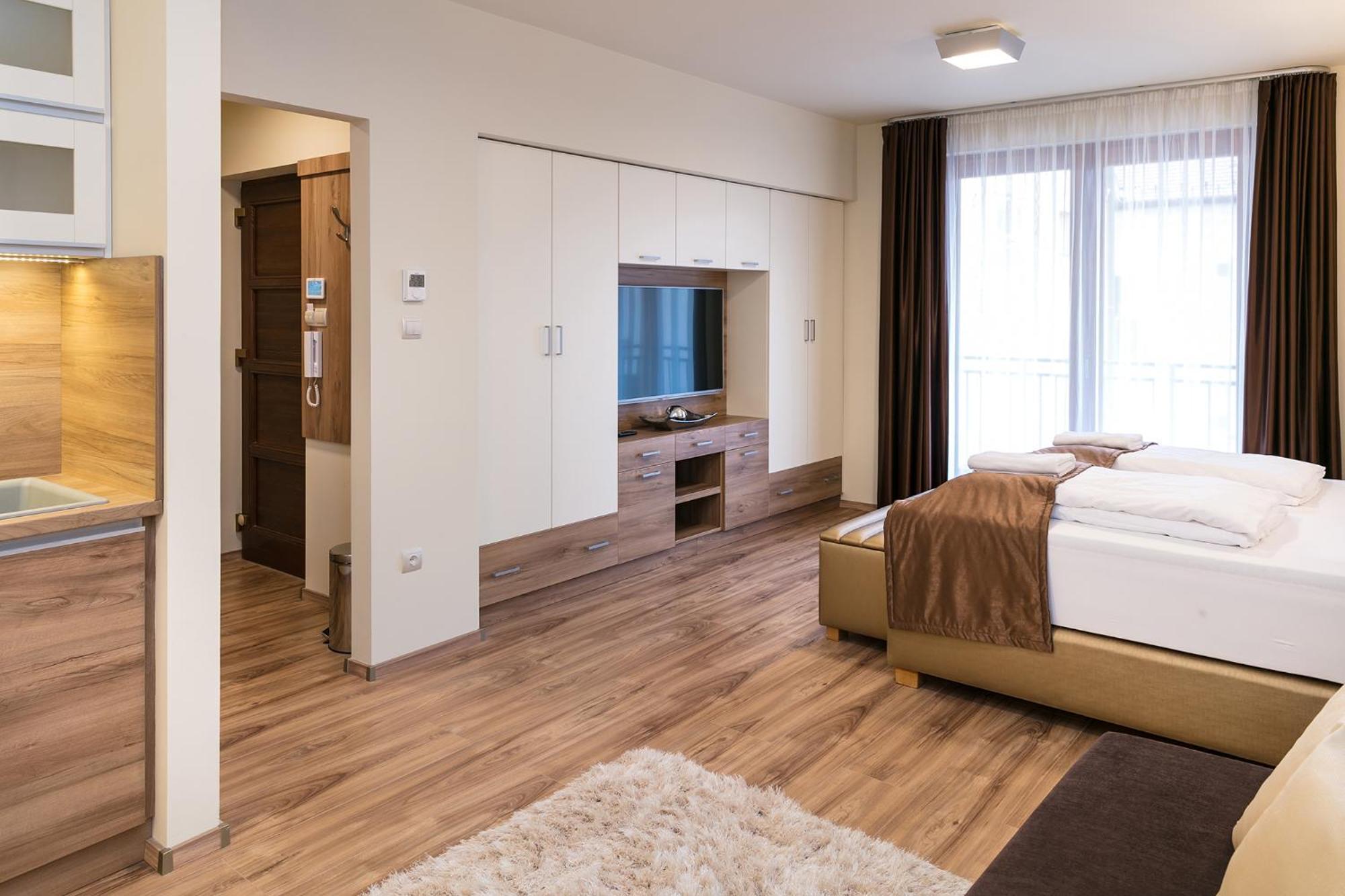 Aparthotel Foter Rezidencia 2 Győr Zewnętrze zdjęcie