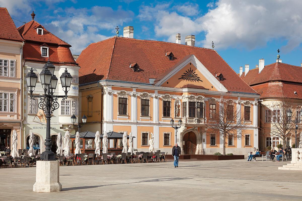 Aparthotel Foter Rezidencia 2 Győr Zewnętrze zdjęcie