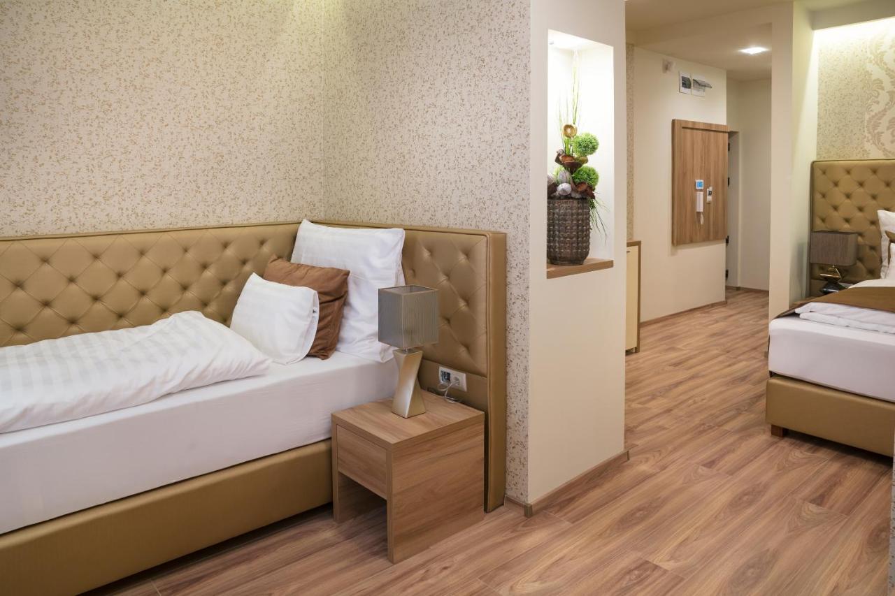 Aparthotel Foter Rezidencia 2 Győr Zewnętrze zdjęcie