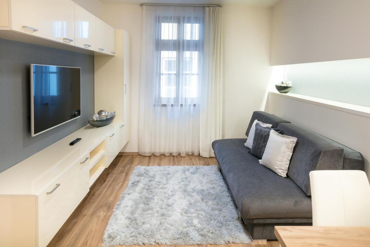 Aparthotel Foter Rezidencia 2 Győr Zewnętrze zdjęcie